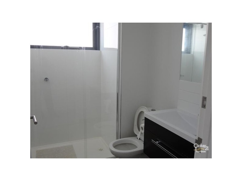 2406/109 Clarendon Street, Southbank VIC 3006