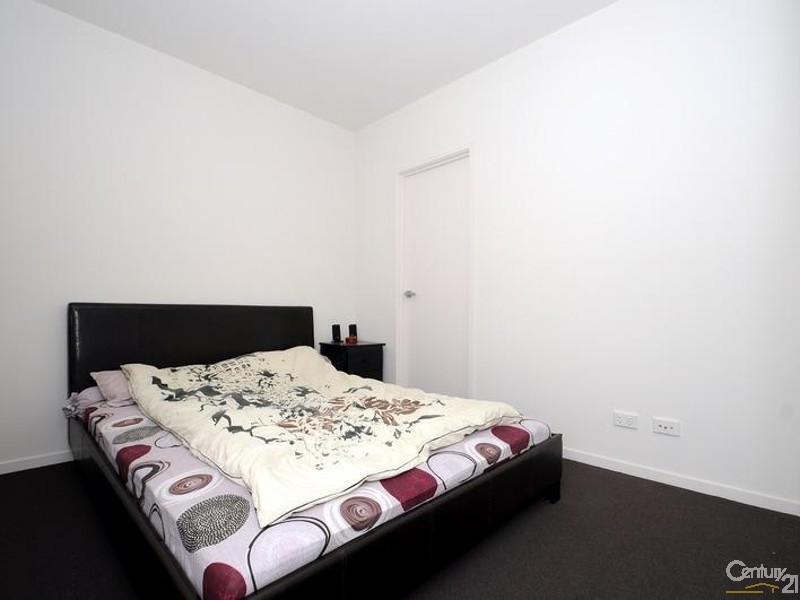 A318/61-111 Rosebank Avenue, Clayton South VIC 3169