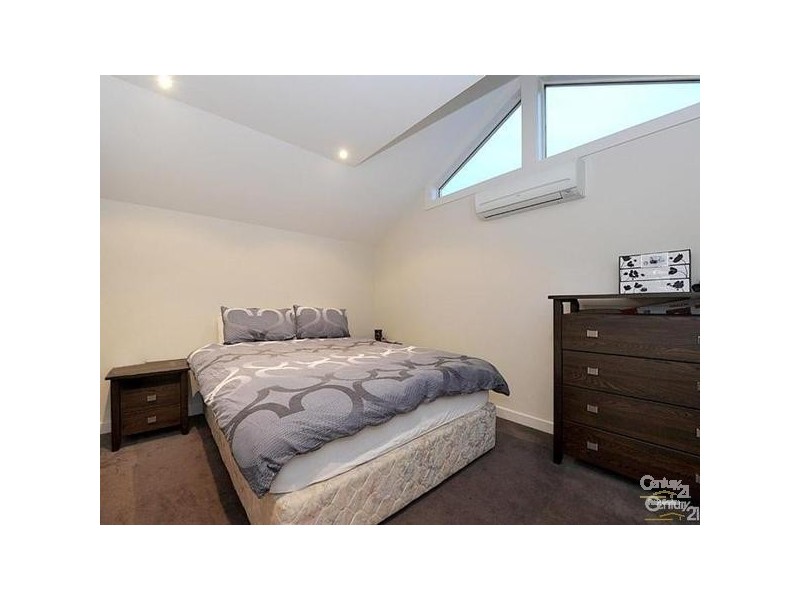 2/84 View Street, Clayton VIC 3168