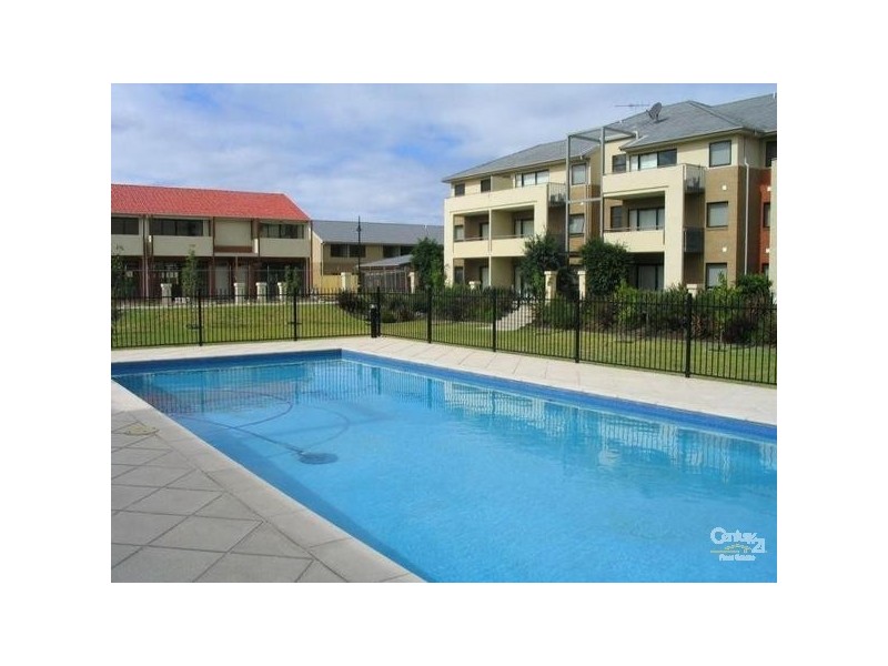 36/1 Greenfield Drive, Clayton VIC 3168