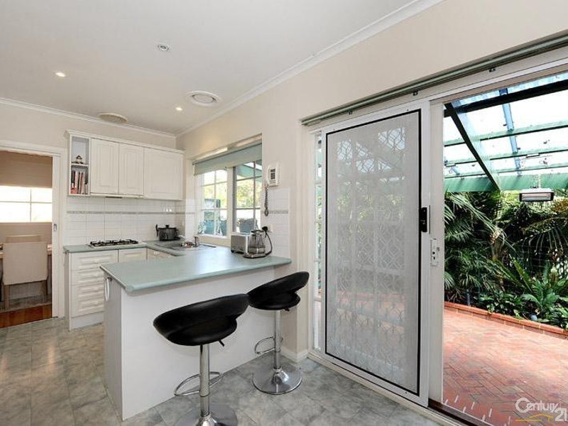 58 Sevenoaks Road, Burwood East VIC 3151