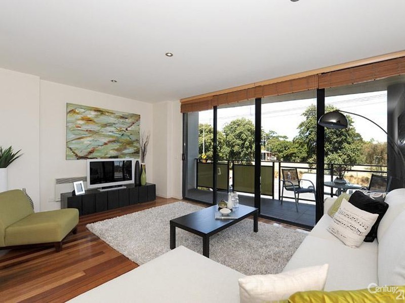 13/129-133 Ormond Esplanade, Elwood VIC 3184