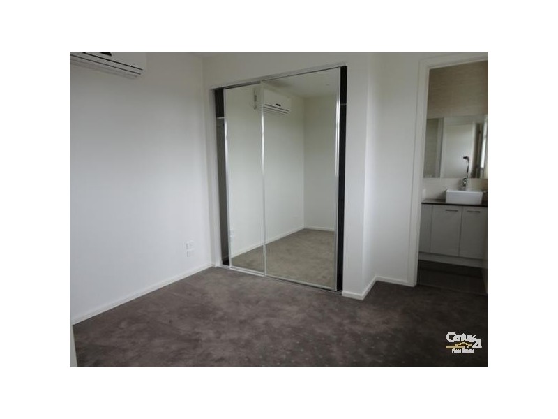 2/27 B Eulinga Road, Clarinda VIC 3169