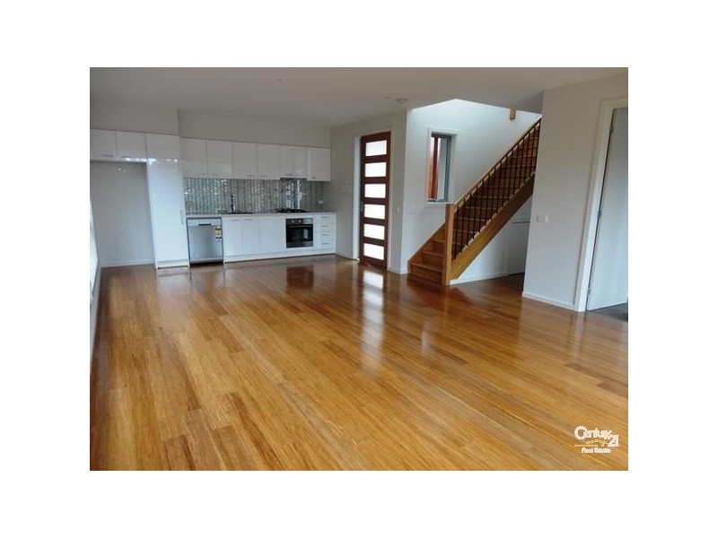 27 B2 Eulinga Road, Clarinda VIC 3169