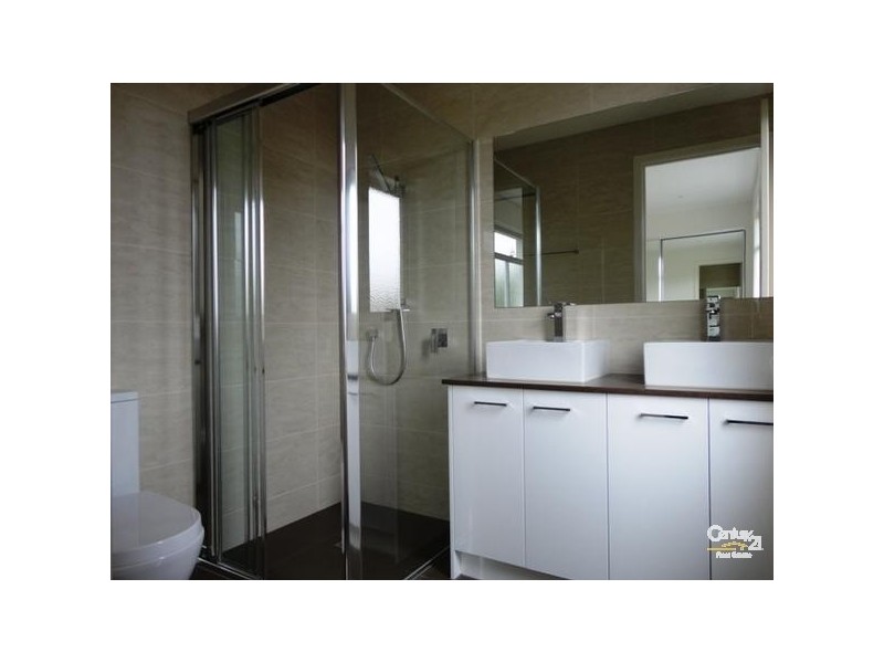 27 B2 Eulinga Road, Clarinda VIC 3169