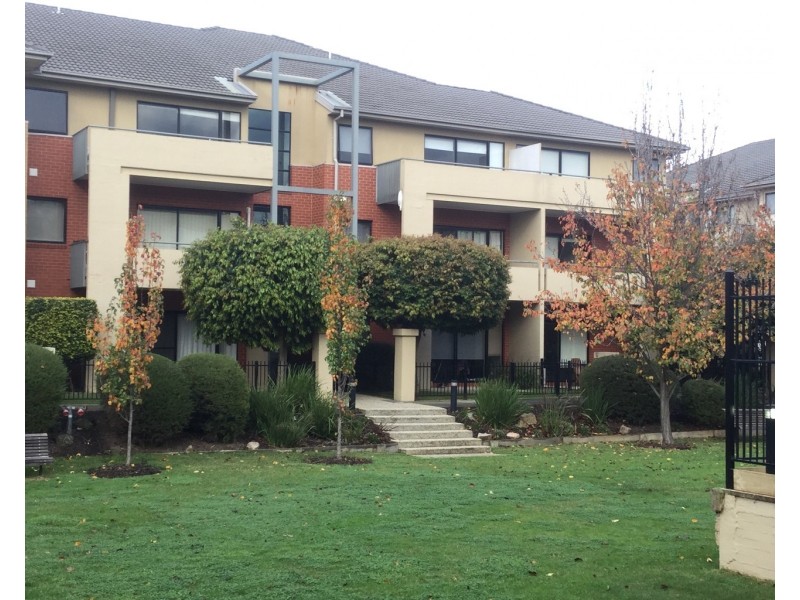 4/2 Greenfield Drive, Clayton VIC 3168
