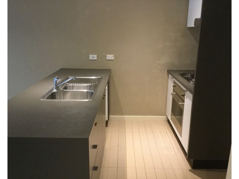 4/2 Greenfield Drive, Clayton VIC 3168