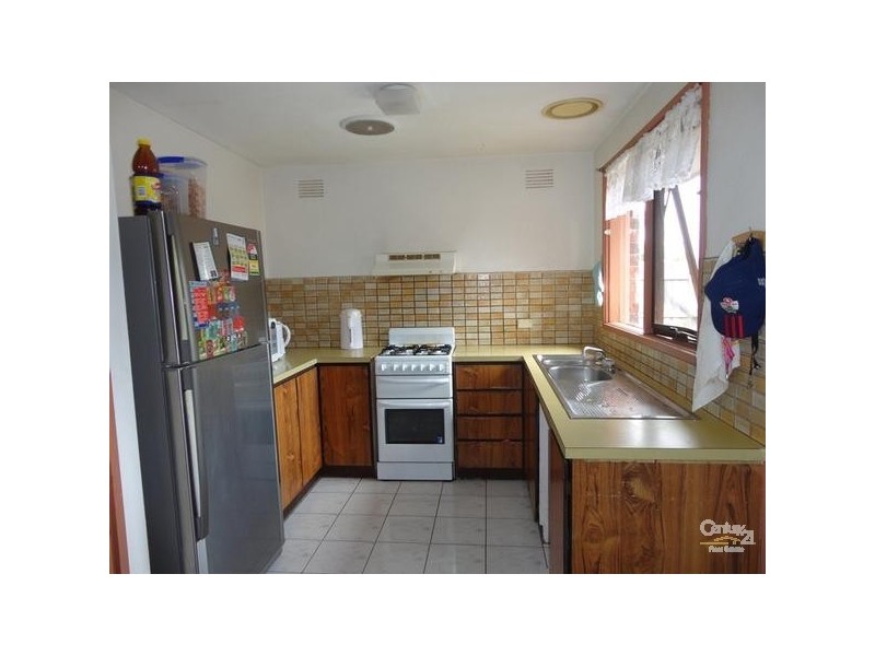 8 Tina Court, Clarinda VIC 3169