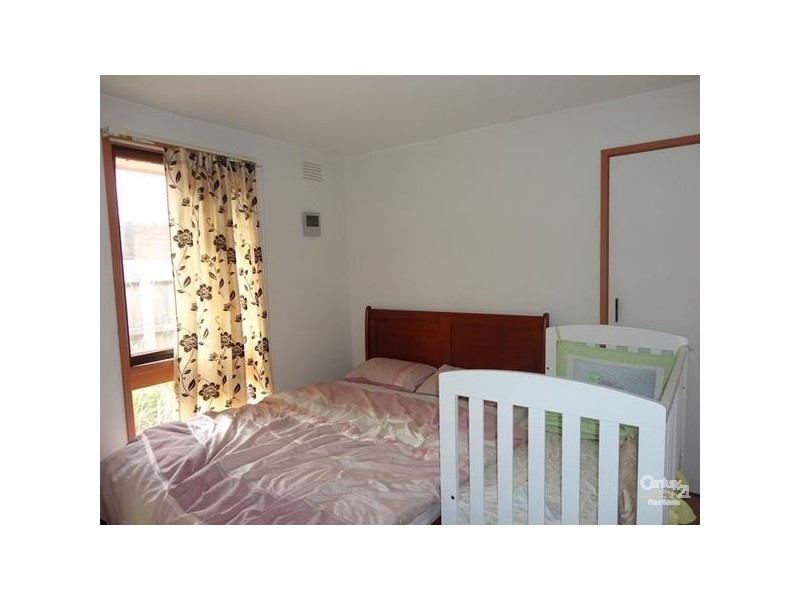 8 Tina Court, Clarinda VIC 3169