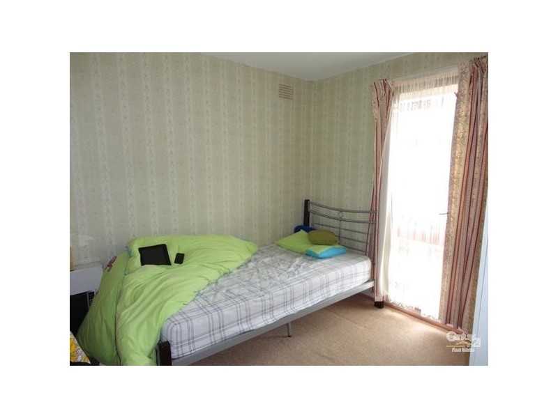 8 Tina Court, Clarinda VIC 3169