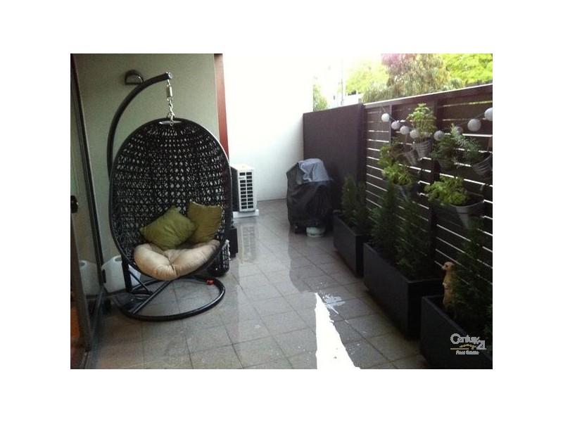 4/280 Blackburn Road, Glen Waverley VIC 3150