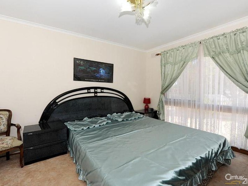 12 Dyer Court, Clarinda VIC 3169