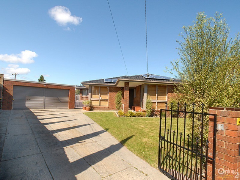 12 Tanya Court, Clarinda VIC 3169