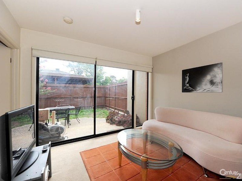 22/2 Monash Green Drive, Clayton VIC 3168