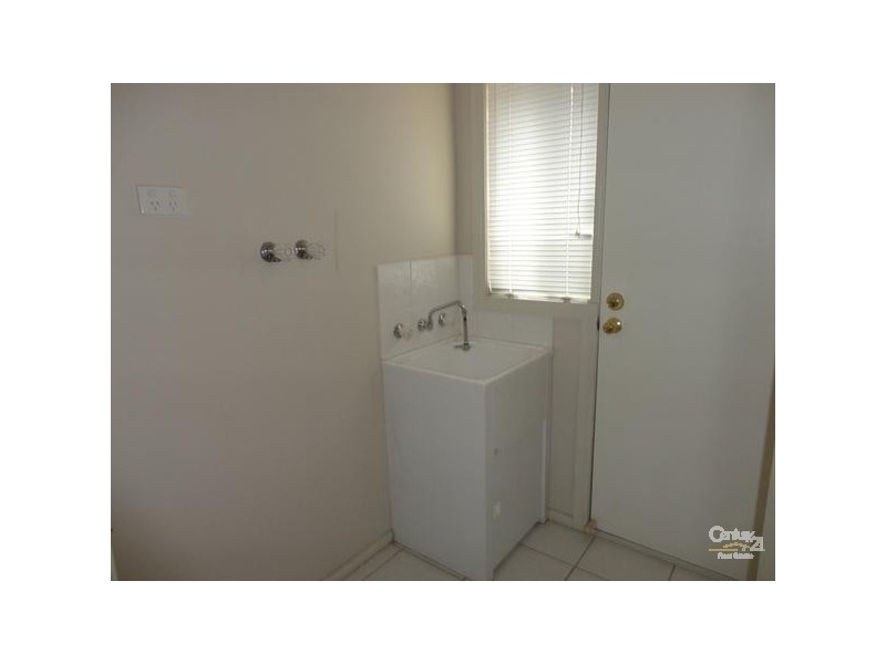 2/41-49 Tully Road, Clarinda VIC 3169