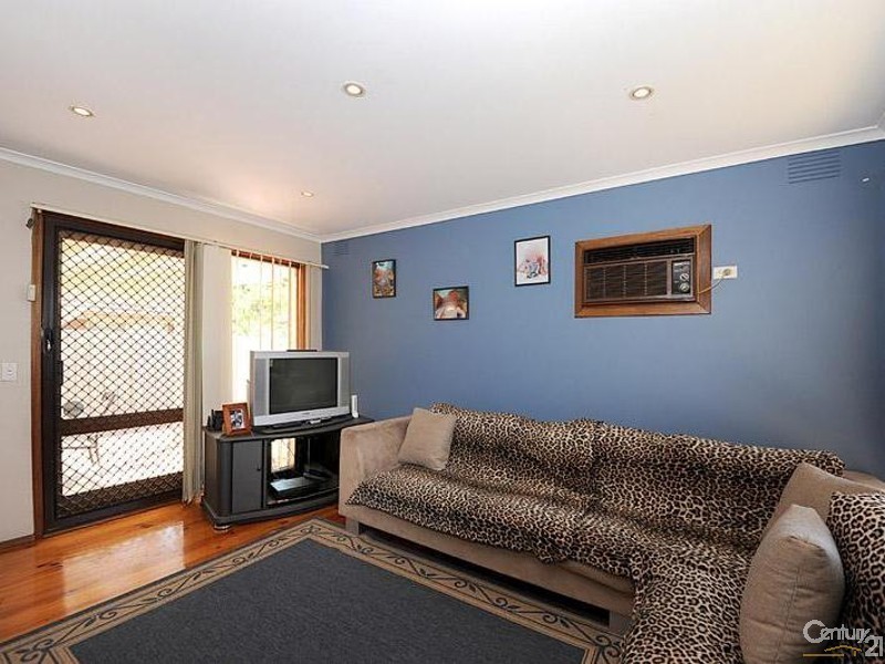 4 Shannon Court, Clarinda VIC 3169