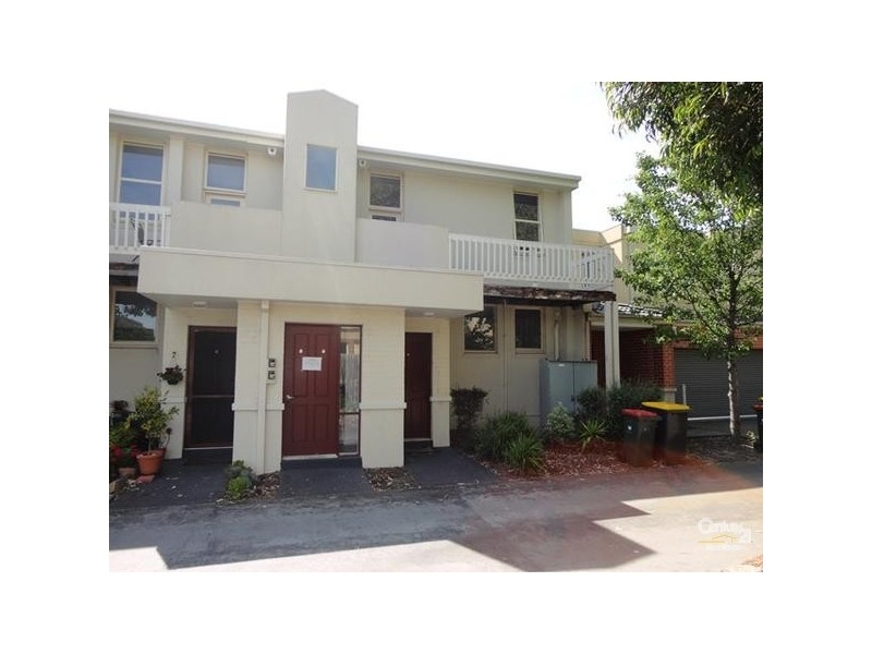4/6 Willgilson Court, Oakleigh VIC 3166