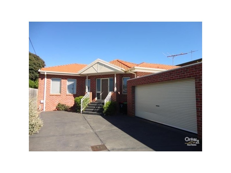 2/35 Knight Street, Clayton VIC 3168