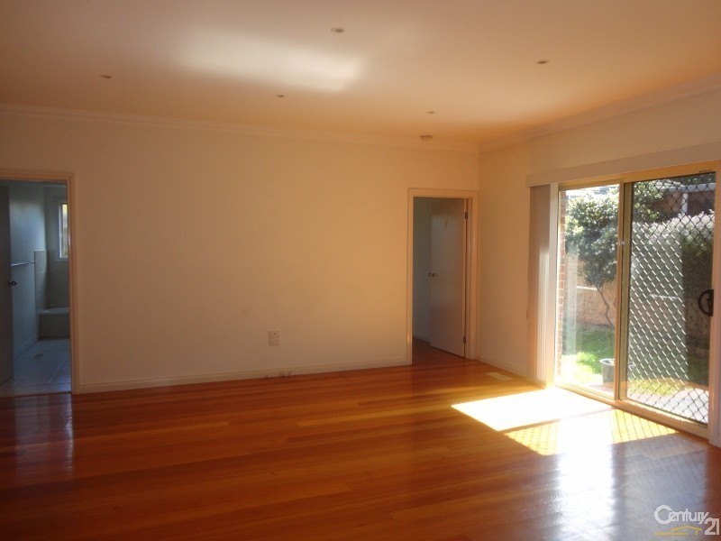 2/35 Knight Street, Clayton VIC 3168