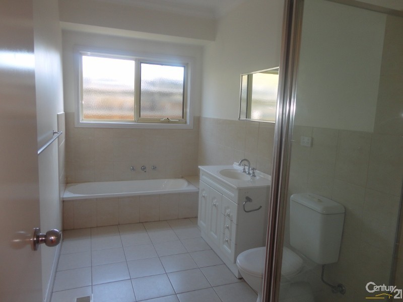 2/35 Knight Street, Clayton VIC 3168