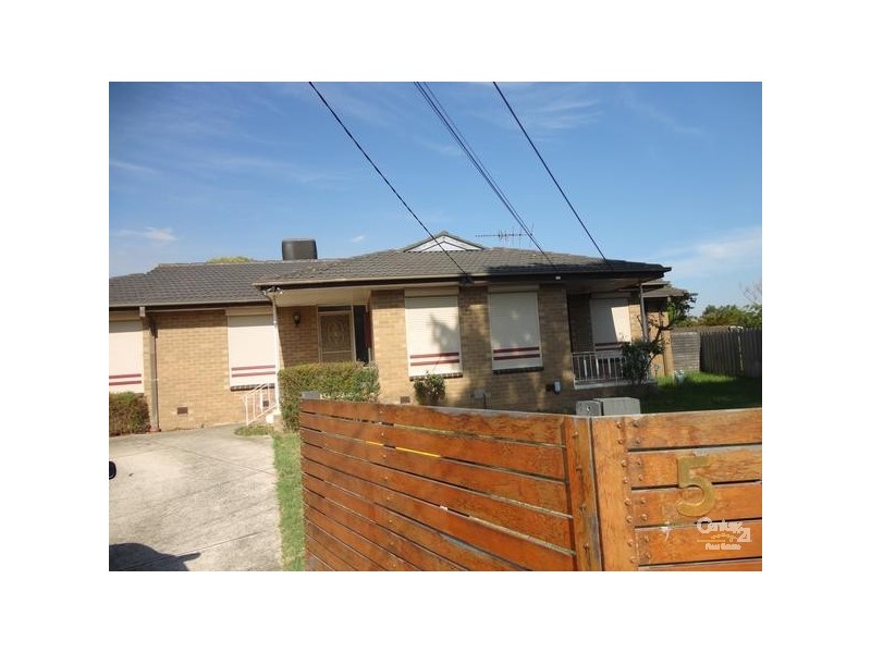 5 Lido Court, Oakleigh South VIC 3167