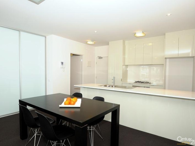 B107/61-111 Rosebank Avenue, Clayton South VIC 3169