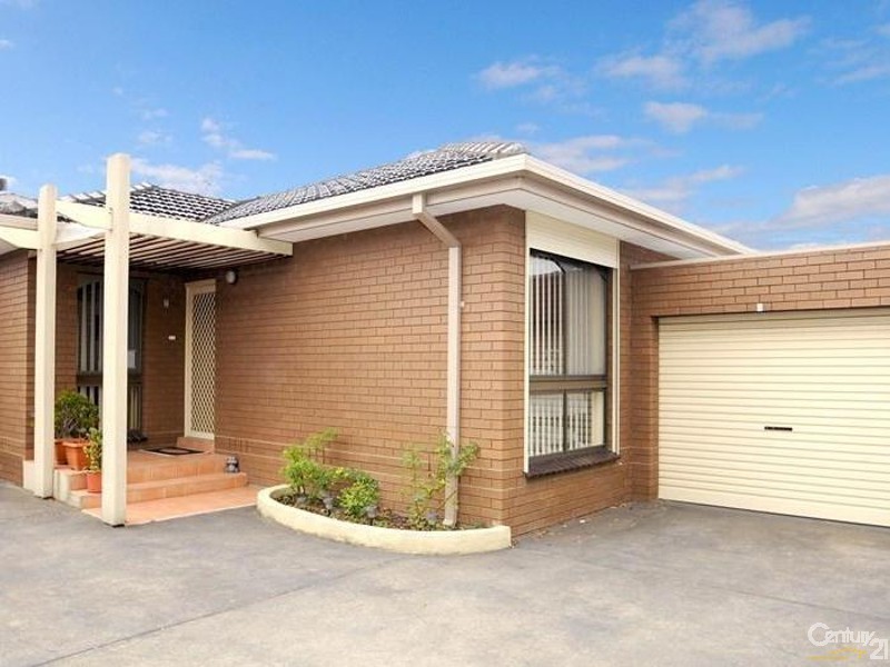 2/63 Carinish Road, Clayton VIC 3168