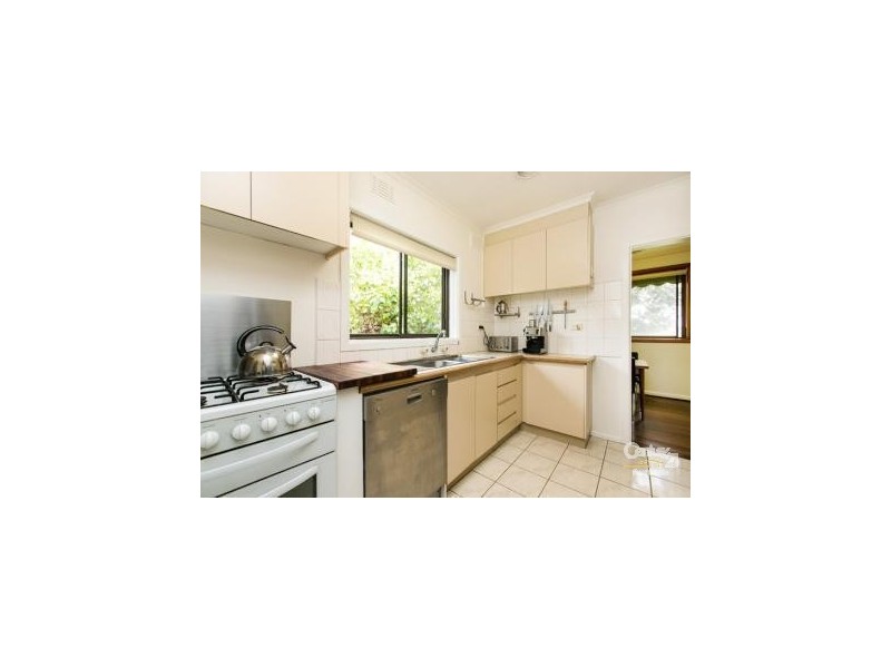 136 Wilson Street, Cheltenham VIC 3192