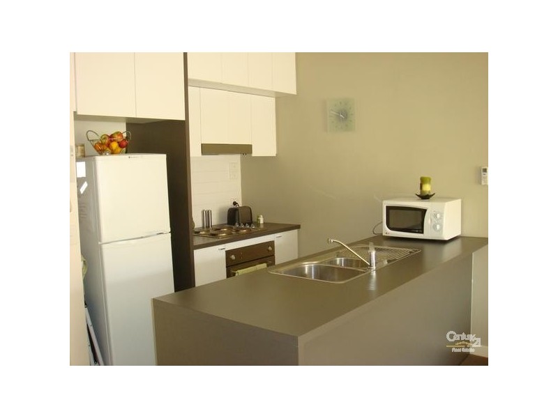 34/1 Greenfield Drive, Clayton VIC 3168