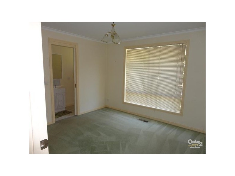 2/22 Riley Street, Oakleigh South VIC 3167