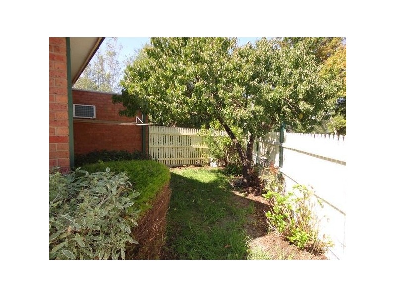 2/22 Riley Street, Oakleigh South VIC 3167