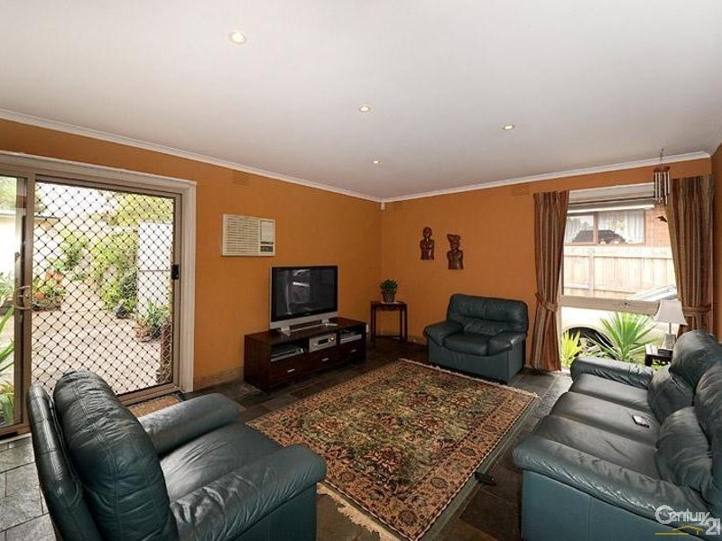 53 Bunney Rd, Clarinda VIC 3169