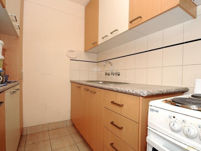 2/34 Royal Avenue, Glen Huntly VIC 3163