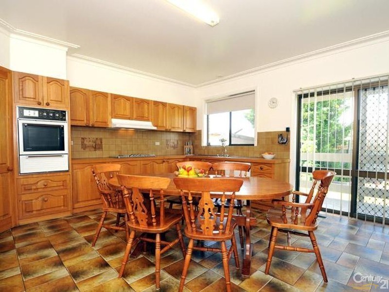 2 Myers Court, Noble Park VIC 3174