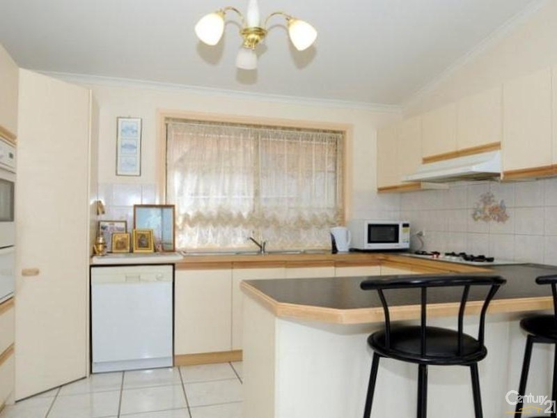 24 Dowling Road, Oakleigh South VIC 3167