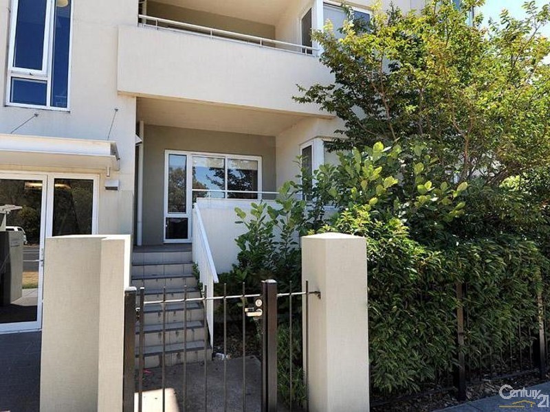 3/85 Pickles Street, Port Melbourne VIC 3207