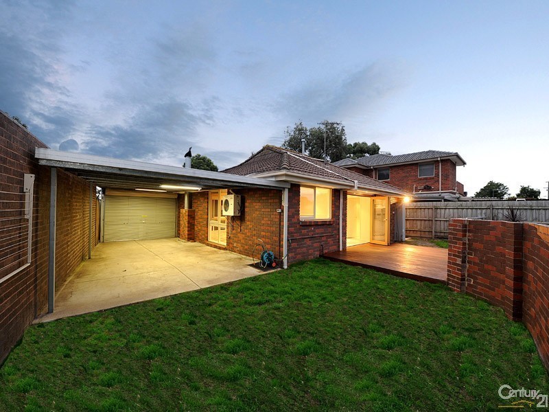 9 Balcombe Place, Dingley Village VIC 3172