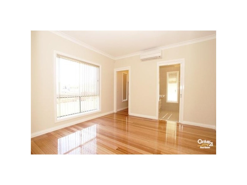 60 Moriah Street, Clayton VIC 3168