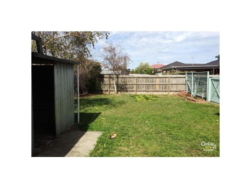35 Glenelg Drive, Clarinda VIC 3169