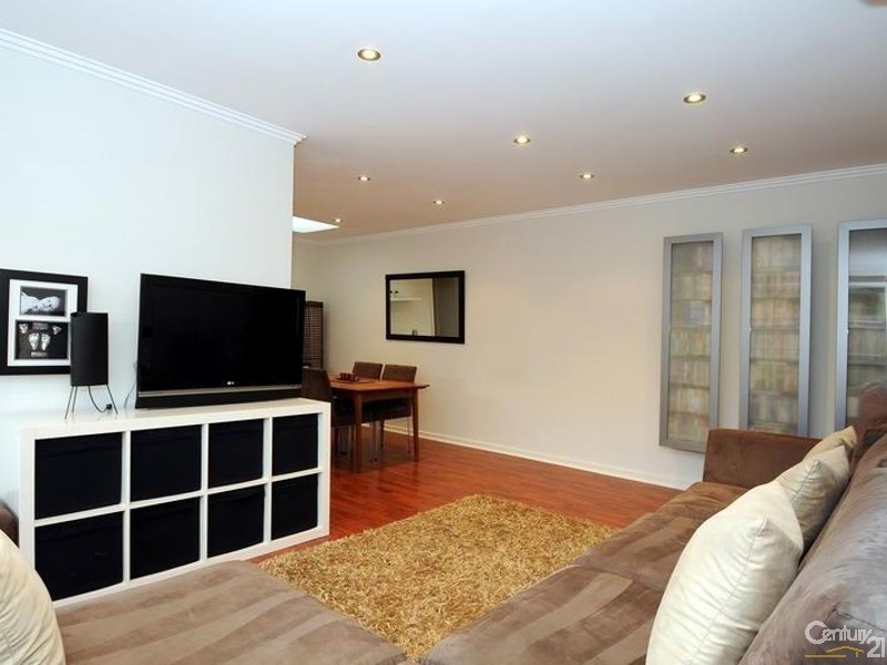 1/1 Barbara Street, Moorabbin VIC 3189