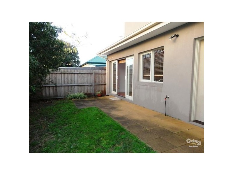 2/1478 Dandenong Road, Oakleigh VIC 3166