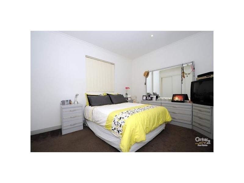 2/28 Burton Avenue, Clayton VIC 3168