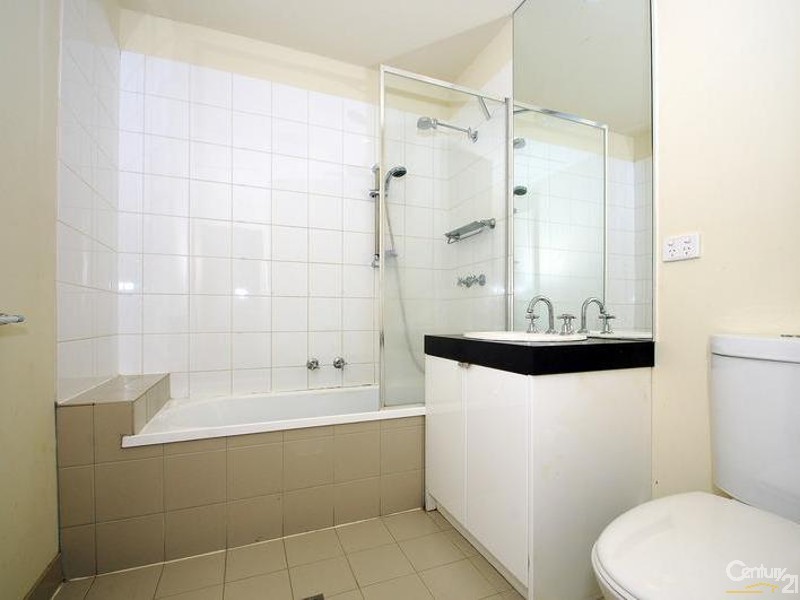 33 Brushbox Court, Clayton VIC 3168