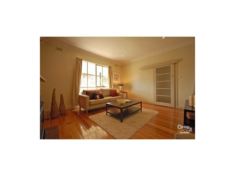 1/82 Scottsburn Avenue, Oakleigh South VIC 3167