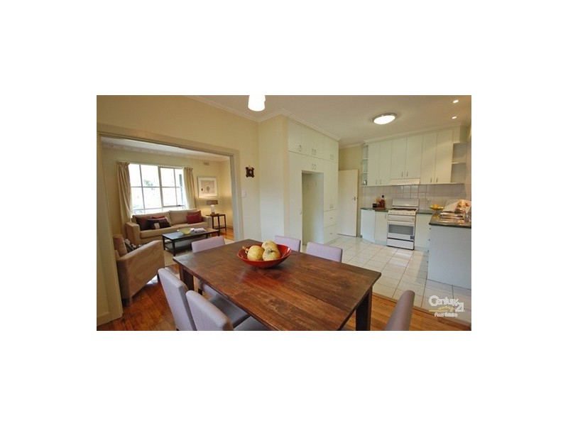 1/82 Scottsburn Avenue, Oakleigh South VIC 3167