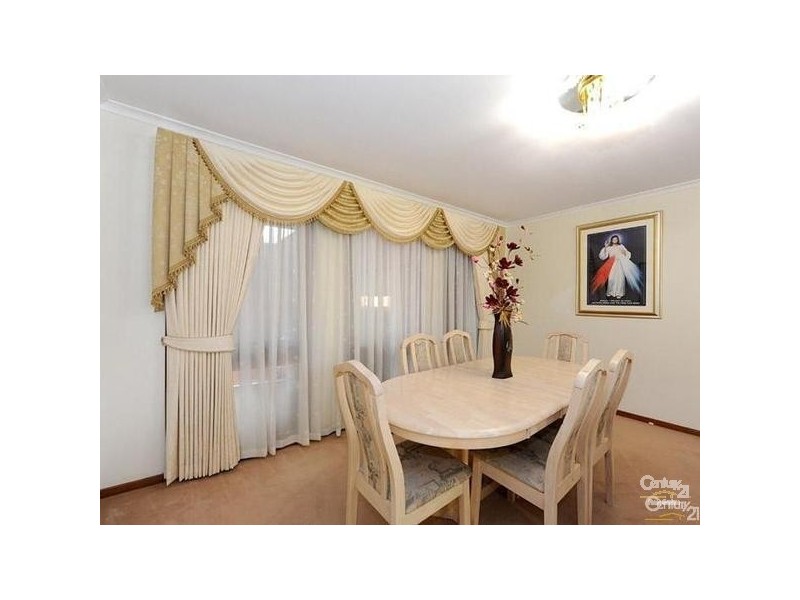 9 Rochell Court, Clarinda VIC 3169