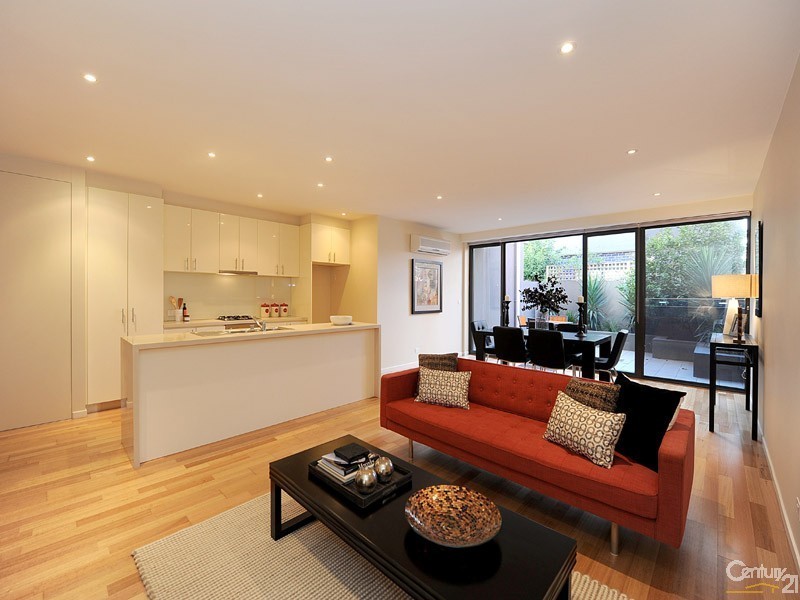 2/45 Grenville Street, Hampton VIC 3188