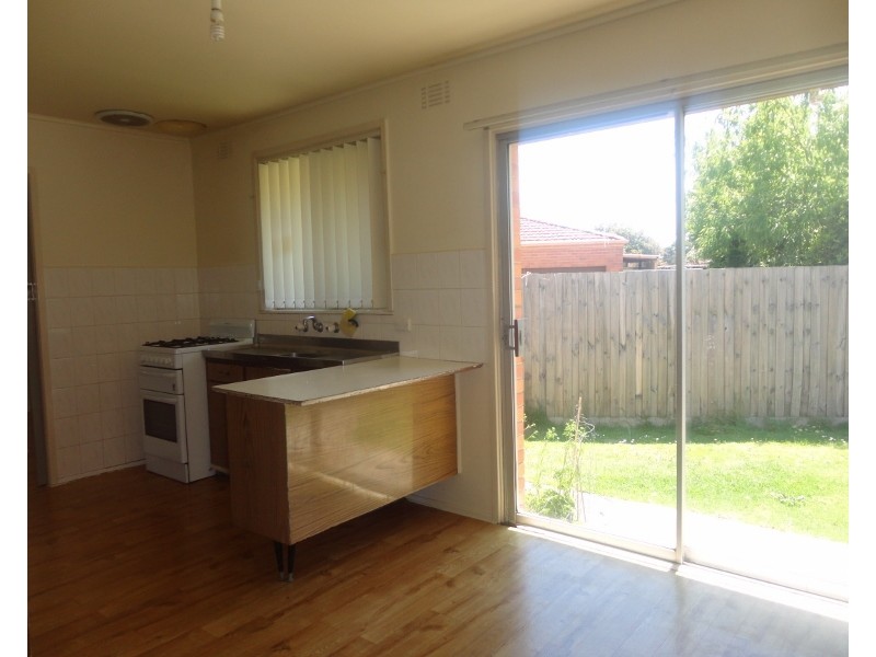 38 Bevan Avenue, Clayton South VIC 3169