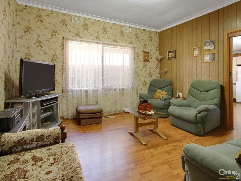 37 Ormond Road, Clayton VIC 3168