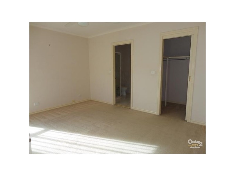 2/42 Norville Street, Bentleigh East VIC 3165